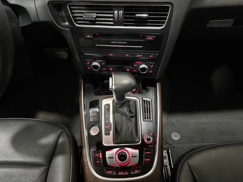 2014 Audi 8R Q5 - Image 14 of 17