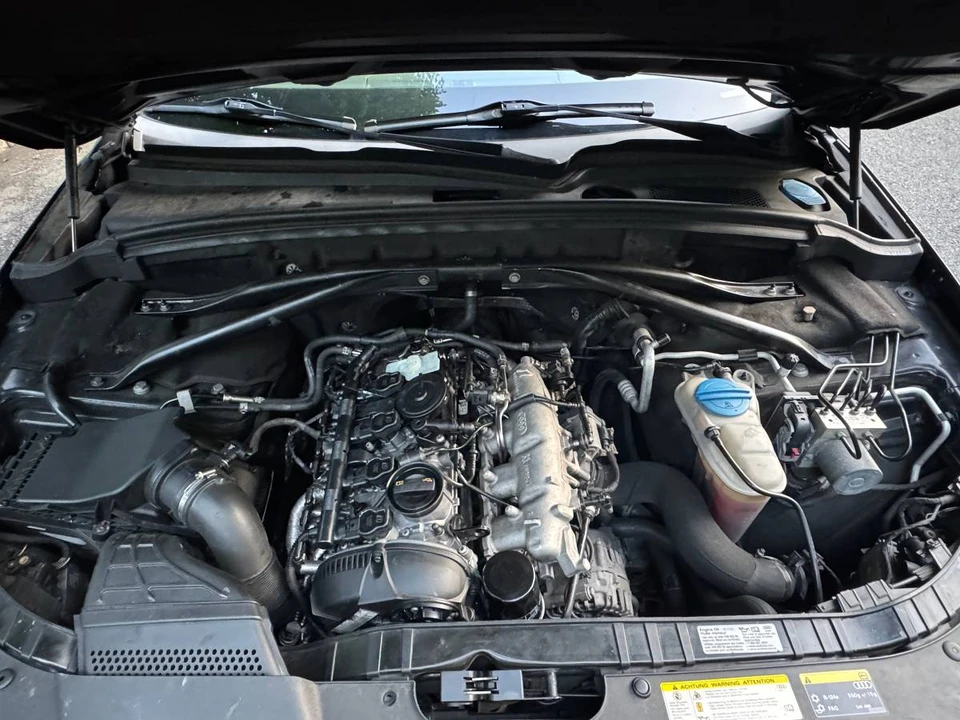 2014 Audi 8R Q5 - Image 24 of 24