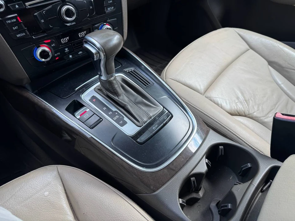 2014 Audi 8R Q5 - Image 13 of 24