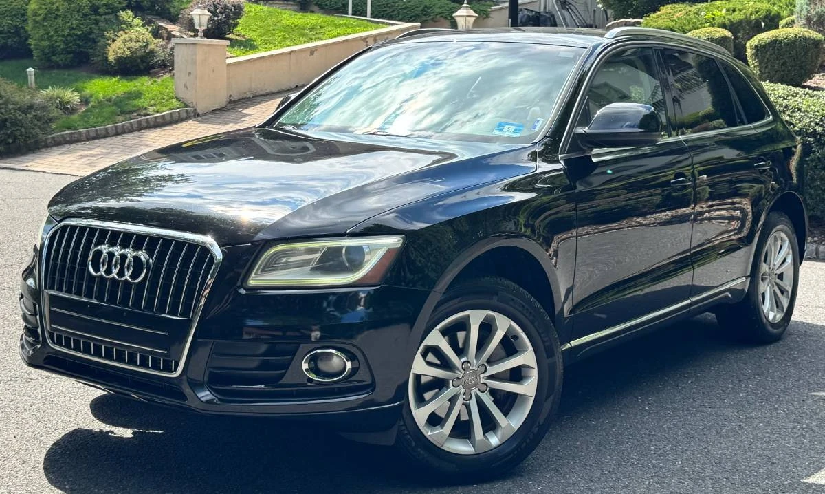 2014 Audi 8R Q5 - Image 2 of 24