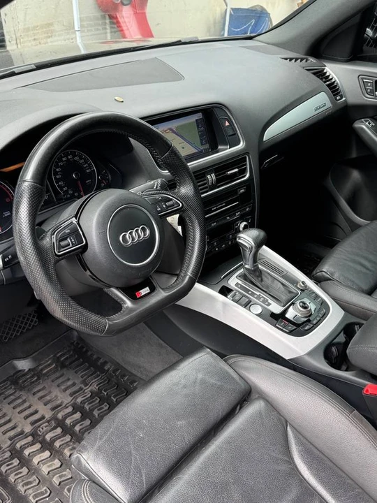 2014 Audi 8R Q5 - Image 11 of 12