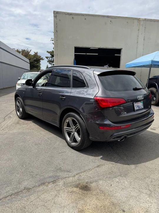 2014 Audi 8R Q5 - Image 2 of 12