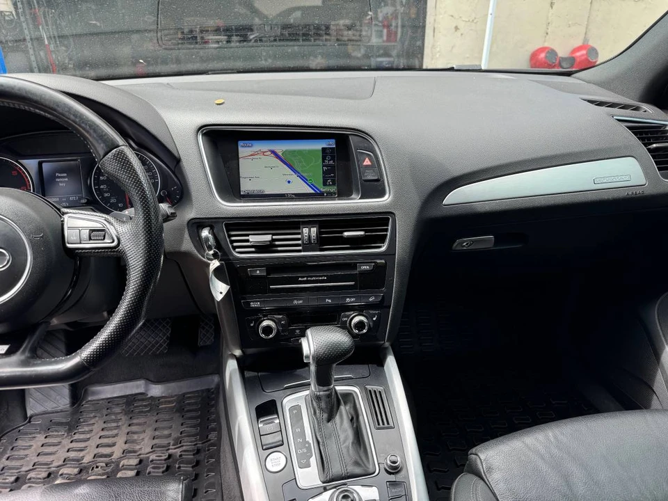 2014 Audi 8R Q5 - Image 8 of 12