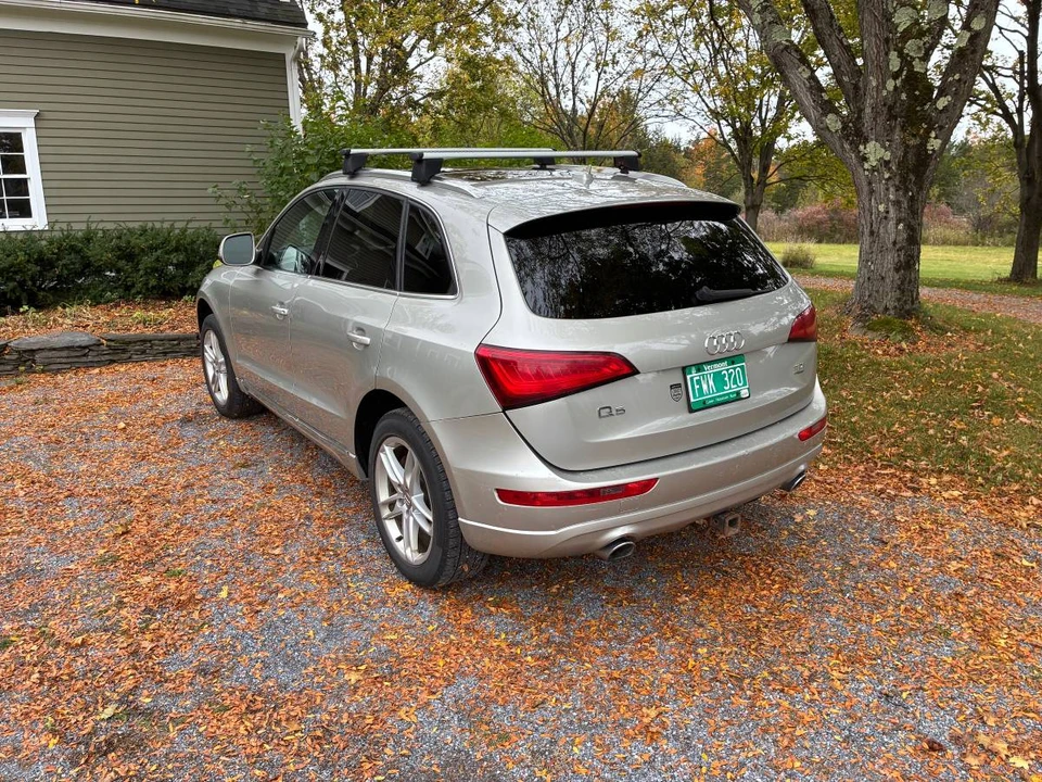 2014 Audi 8R Q5 - Image 2 of 9