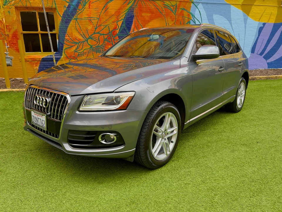 2014 Audi 8R Q5 - Image 8 of 31