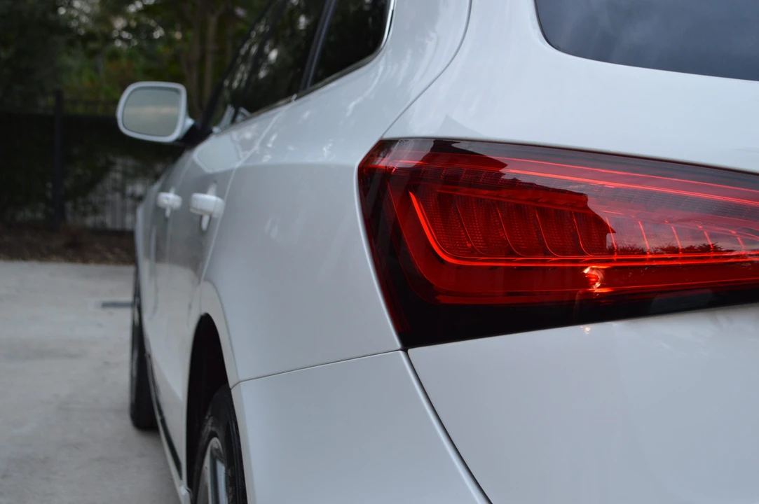 2014 Audi 8R Q5 - Image 30 of 31