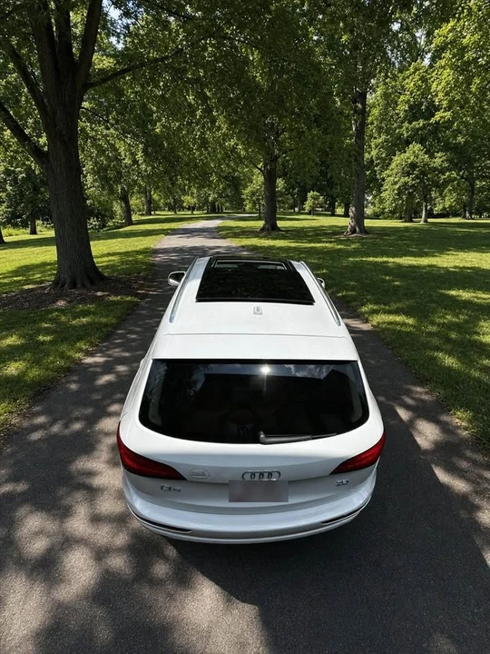 2014 Audi 8R Q5 - Image 3 of 11