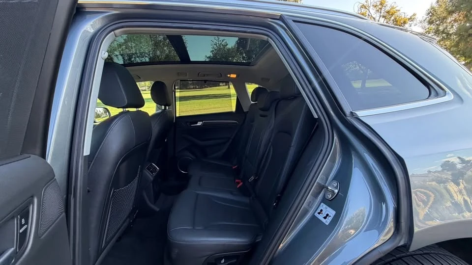 2014 Audi 8R Q5 - Image 9 of 14