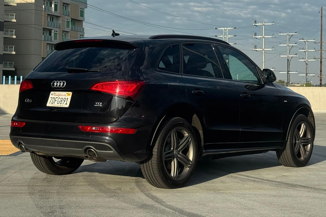 2014 Audi 8R Q5 - Image 4 of 31