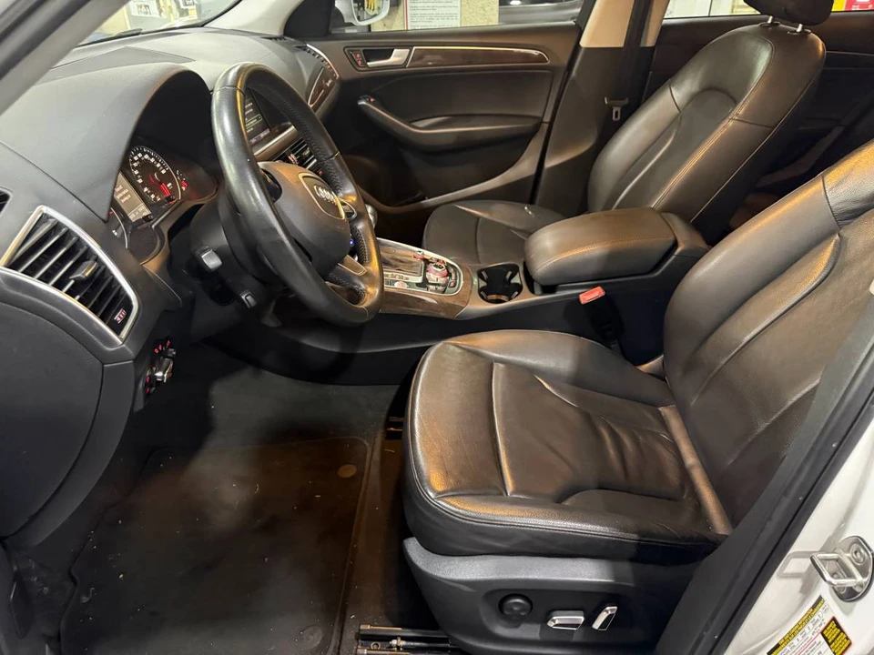 2014 Audi 8R Q5 - Image 8 of 14