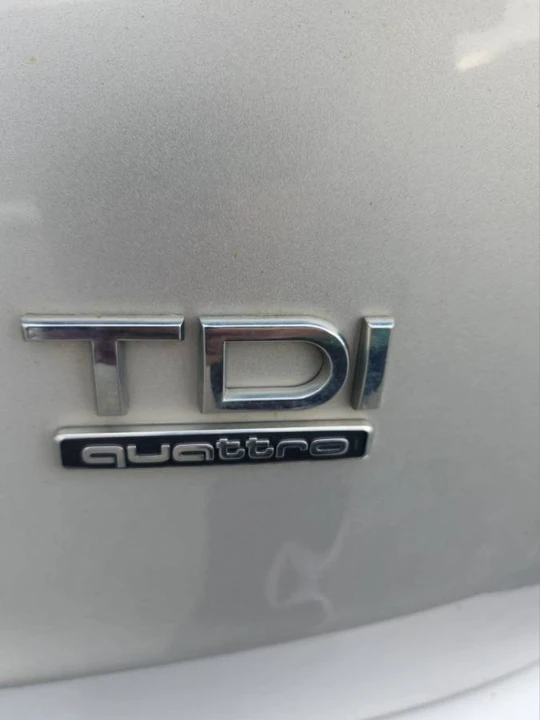 2014 Audi 8R Q5 - Image 16 of 17