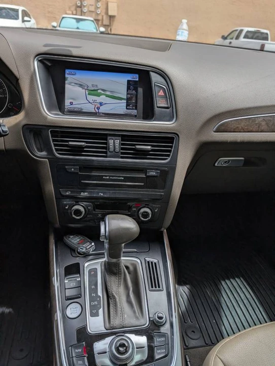 2014 Audi 8R Q5 - Image 10 of 13