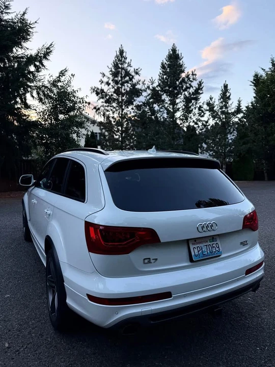 2014 Audi 4L Q7 - Image 8 of 9
