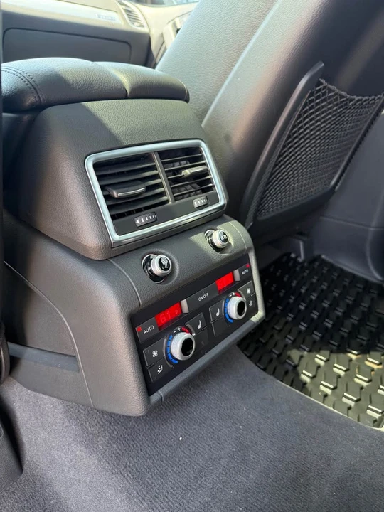 2014 Audi 4L Q7 - Image 11 of 17