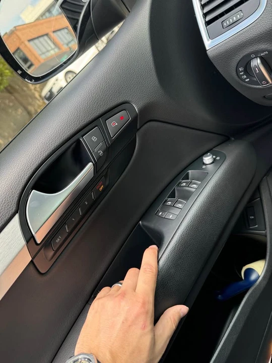 2014 Audi 4L Q7 - Image 11 of 12