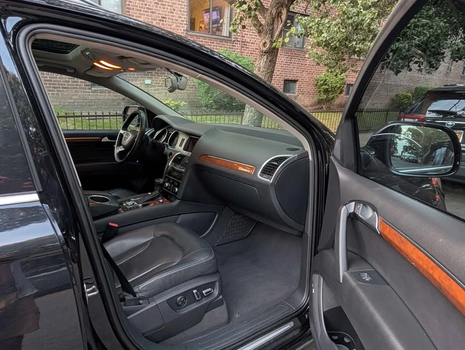 2014 Audi 4L Q7 - Image 8 of 14