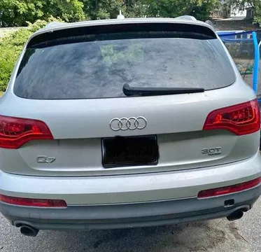 2014 Audi Q7 3.6 Quattro Premium Sport Utility 4D