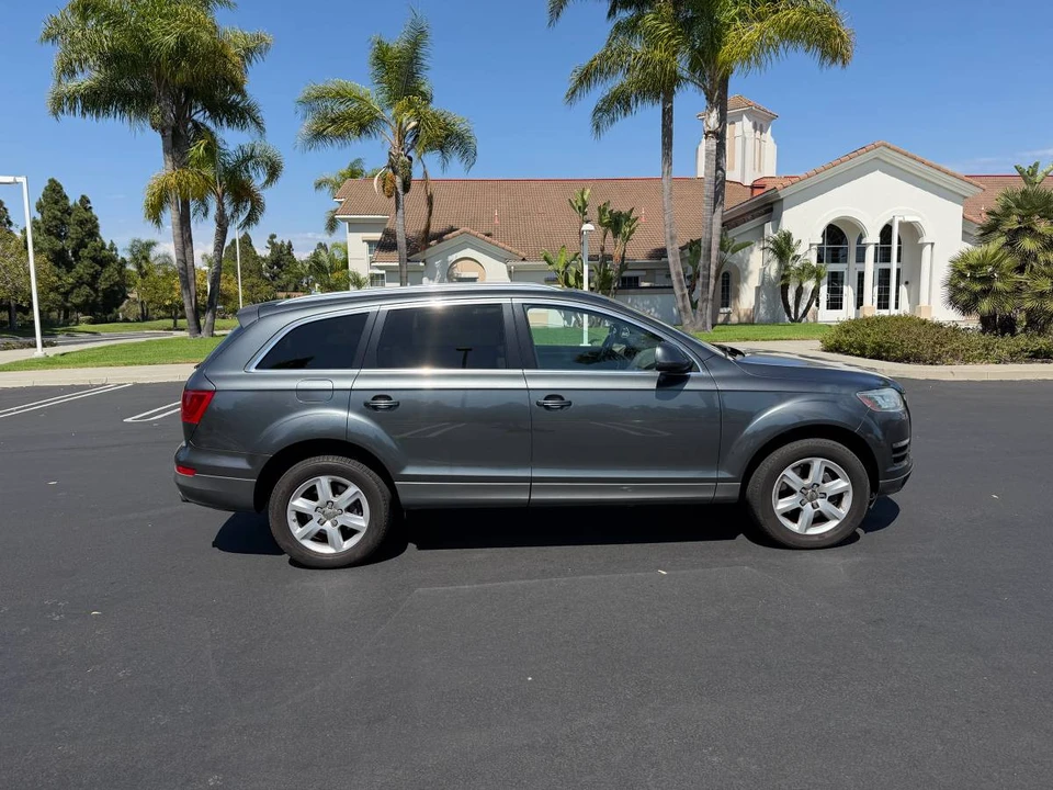2015 Audi 4L Q7 - Image 2 of 10