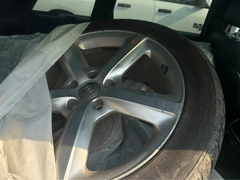 2014 Audi 4L Q7 - Image 2 of 11