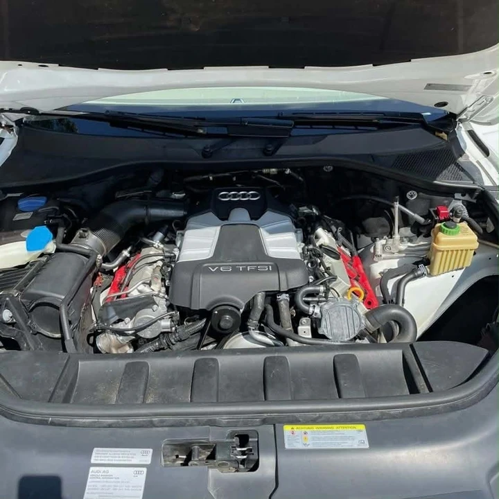 2014 Audi 4L Q7 - Image 8 of 8