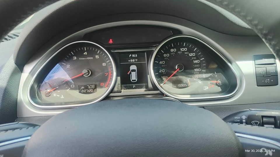2014 Audi 4L Q7 - Image 4 of 10