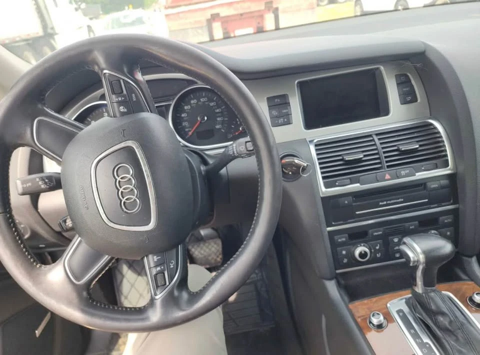 2014 Audi 4L Q7 - Image 7 of 8