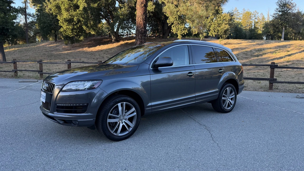 2014 Audi 4L Q7 - Image 2 of 31