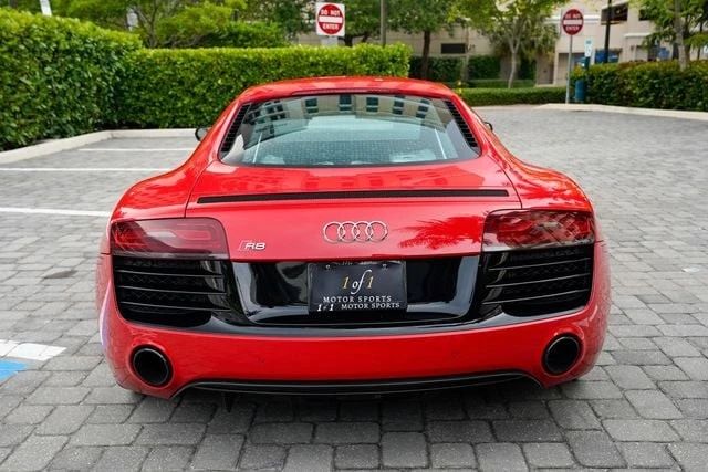 2014 Audi 42 R8 - Image 22 of 31