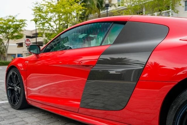 2014 Audi 42 R8 - Image 19 of 31