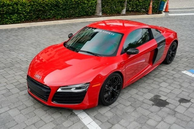 2014 Audi 42 R8 - Image 10 of 31