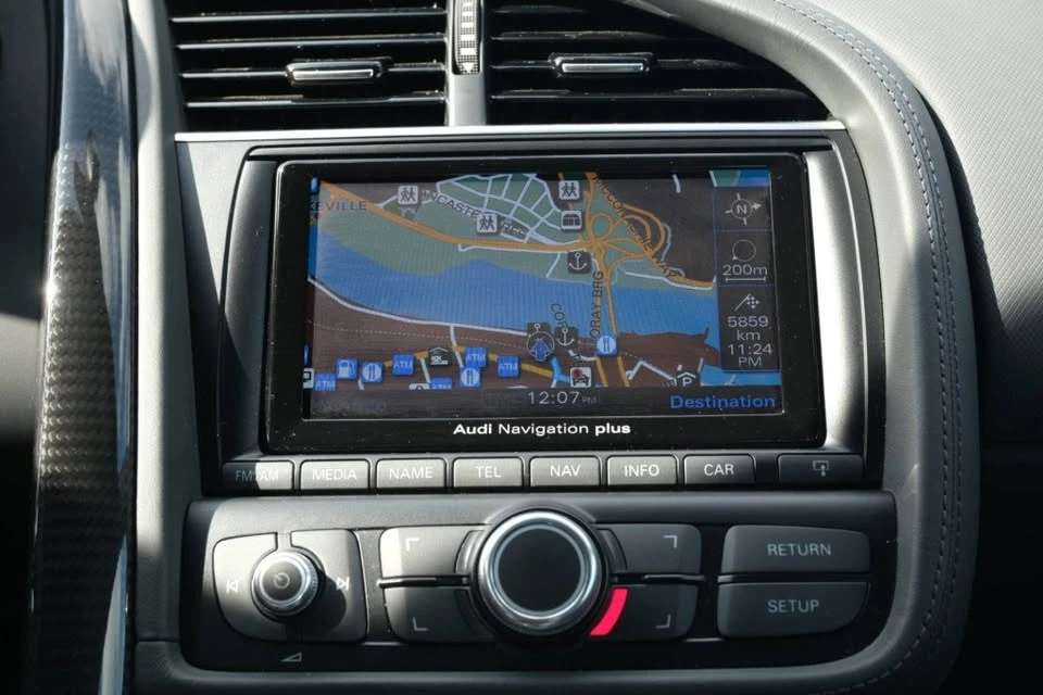 2014 Audi 42 R8 - Image 15 of 20