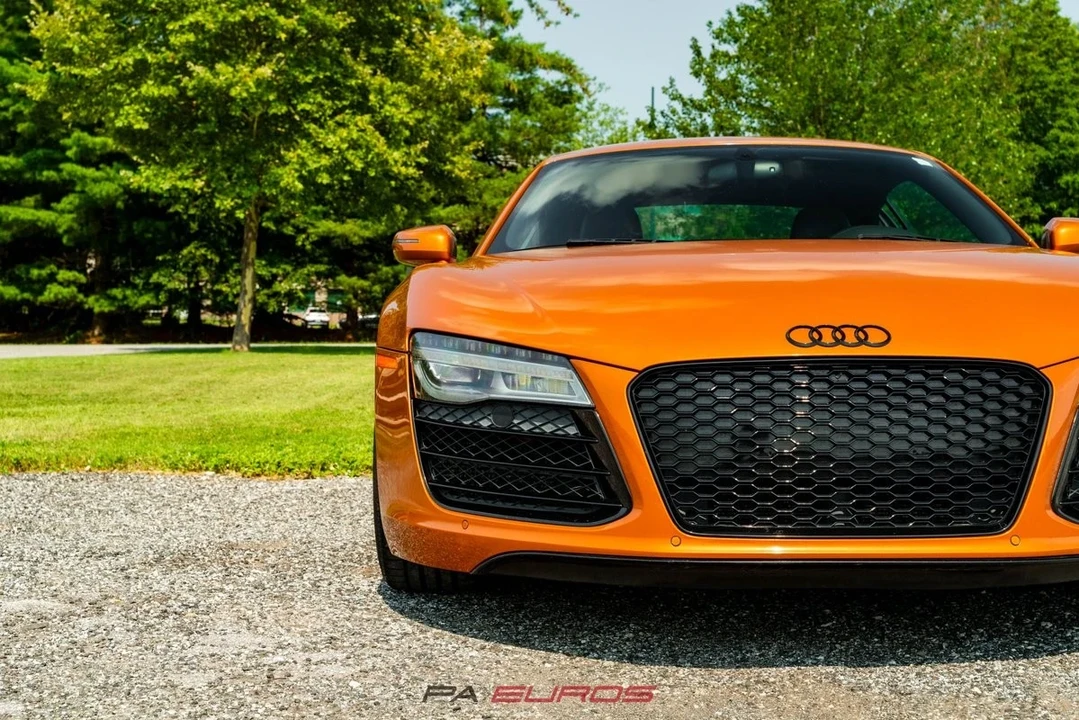 2014 Audi 42 R8 - Image 3 of 10