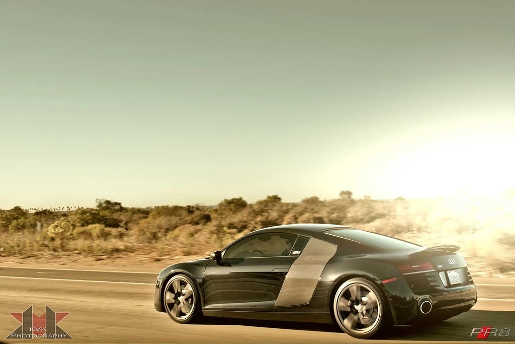 2014 Audi 42 R8 - Image 22 of 31