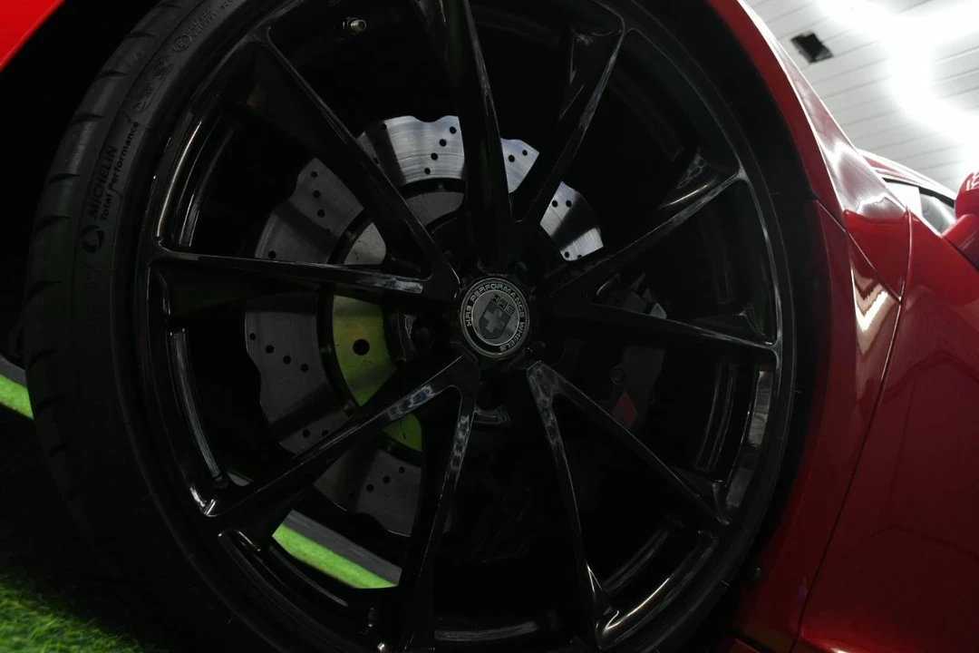 2014 Audi 42 R8 - Image 4 of 31