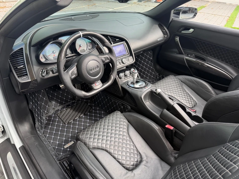 2014 Audi 42 R8 - Image 29 of 31