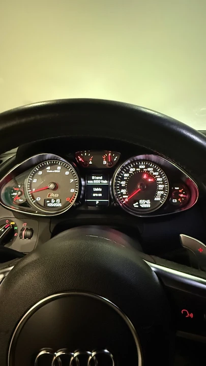2014 Audi 42 R8 - Image 14 of 18
