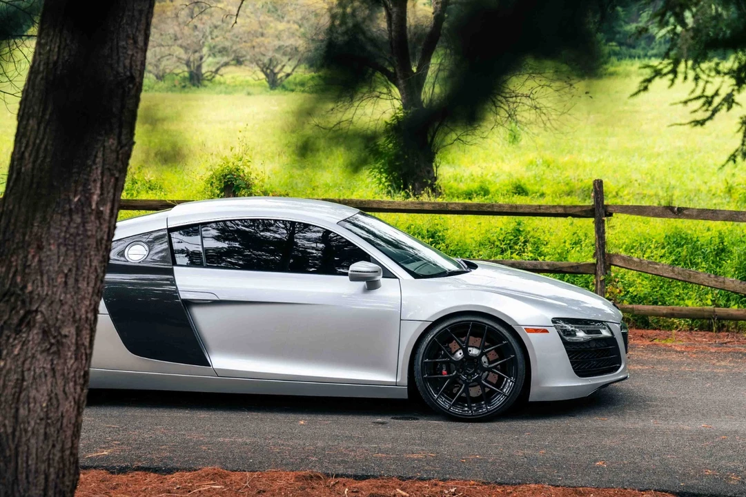 2014 Audi 42 R8 - Image 15 of 21