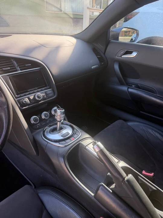 2014 Audi 42 R8 - Image 5 of 13