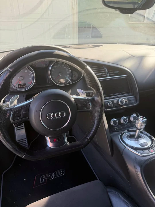 2014 Audi 42 R8 - Image 4 of 13