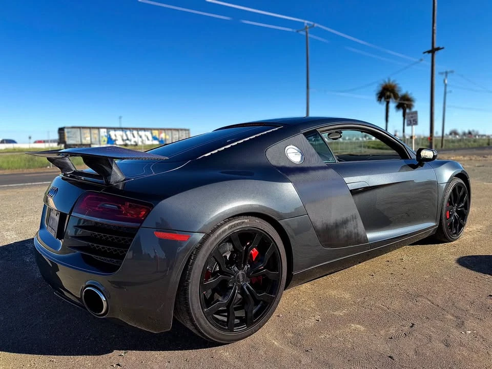 2014 Audi 42 R8 - Image 11 of 13