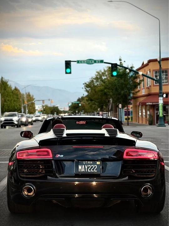 2014 Audi 42 R8 - Image 19 of 19