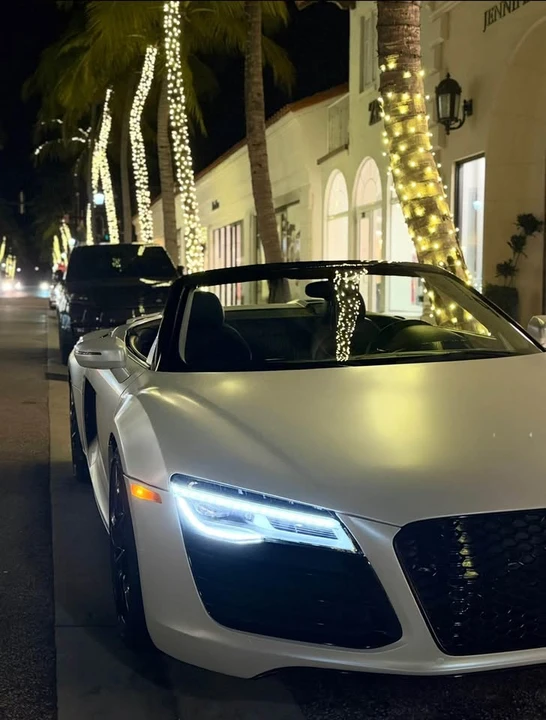 2014 Audi 42 R8 - Image 3 of 14