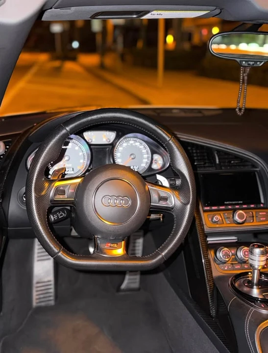 2014 Audi 42 R8 - Image 13 of 14