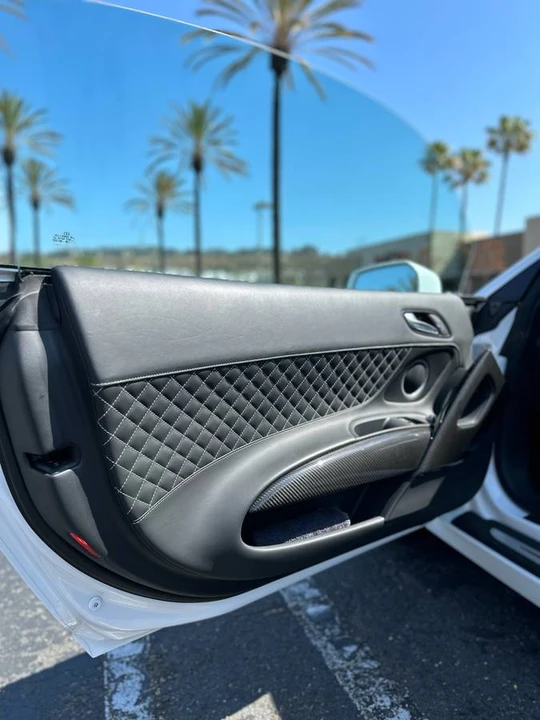 2014 Audi 42 R8 - Image 11 of 24