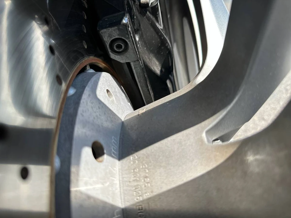 2014 Audi 42 R8 - Image 16 of 24