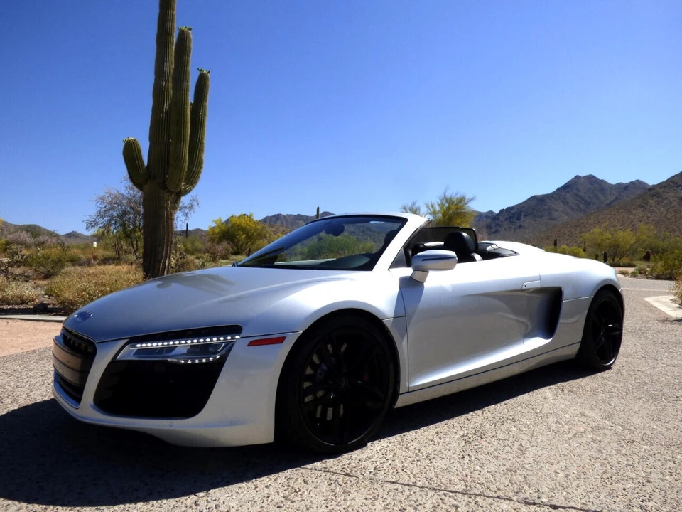 2014 Audi 42 R8 - Image 3 of 21