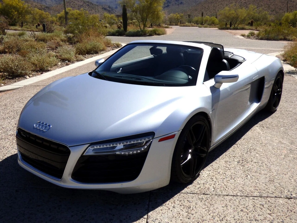 2014 Audi 42 R8 - Image 14 of 21