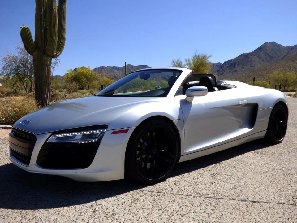 2014 Audi 42 R8 - Image 15 of 21