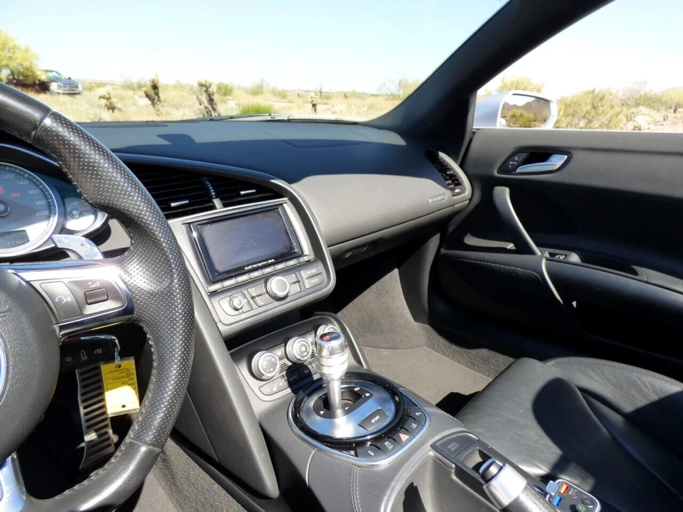 2014 Audi 42 R8 - Image 20 of 21