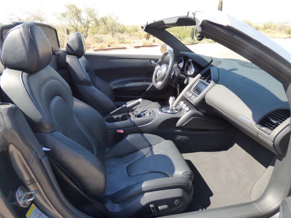 2014 Audi 42 R8 - Image 21 of 21